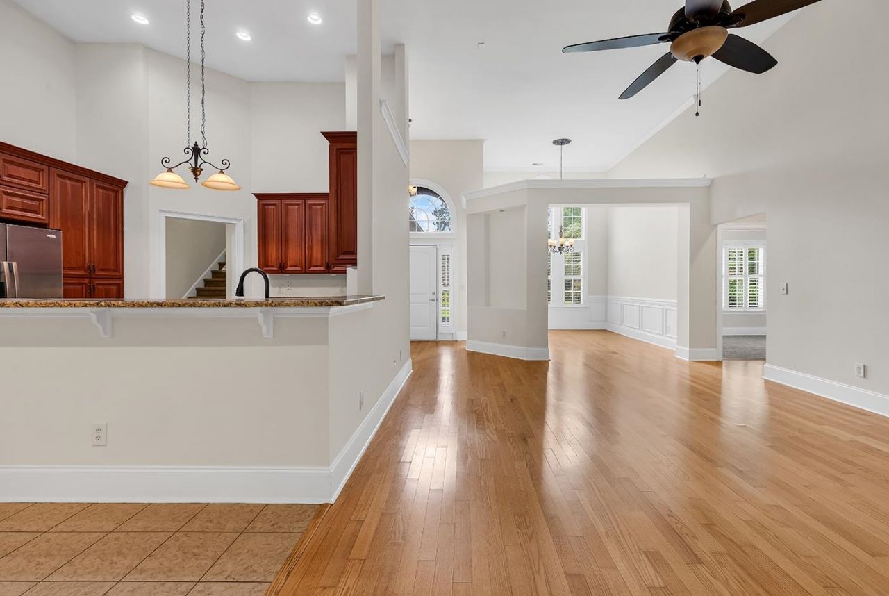 284 Chamberlin Rd. Photo 11