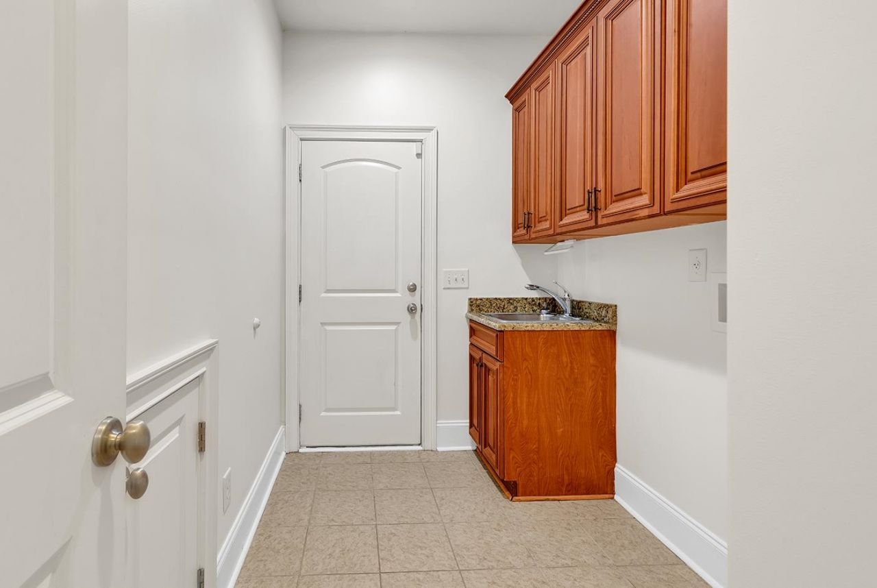 284 Chamberlin Rd. Photo 31