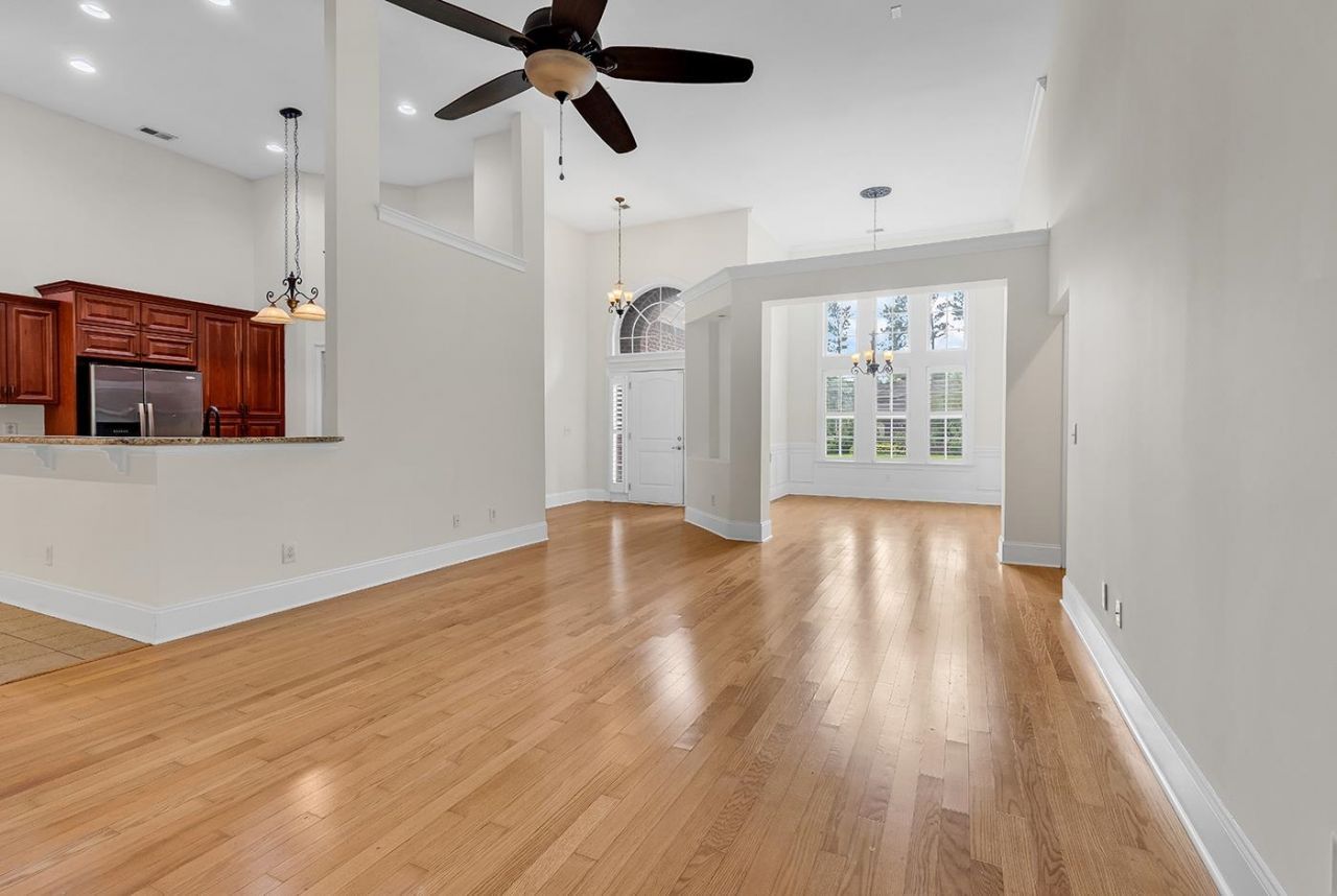 284 Chamberlin Rd. Photo 7