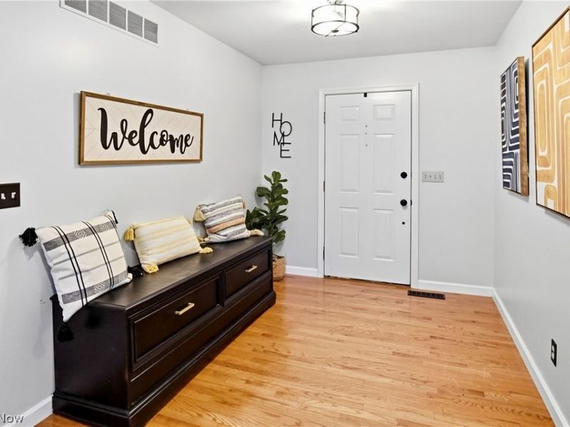 5200 Hampton Court, Zanesville, OH 43701 Photo 10