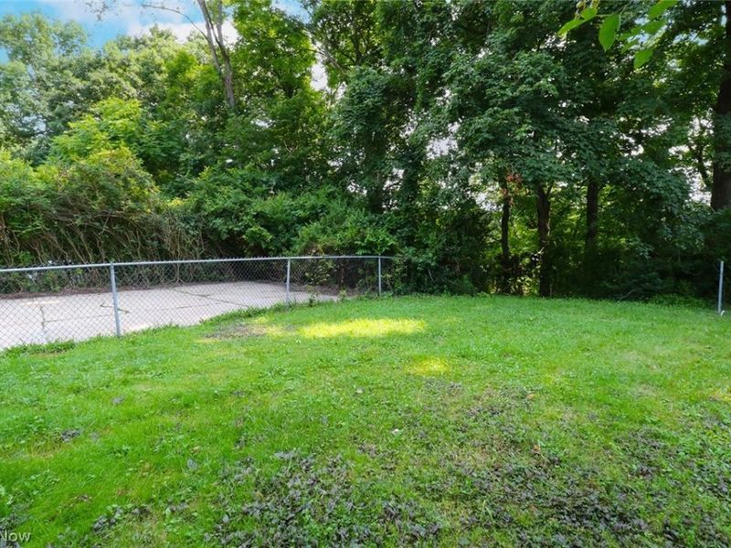 414 Dresden Avenue, Steubenville, OH 43952 Photo 28