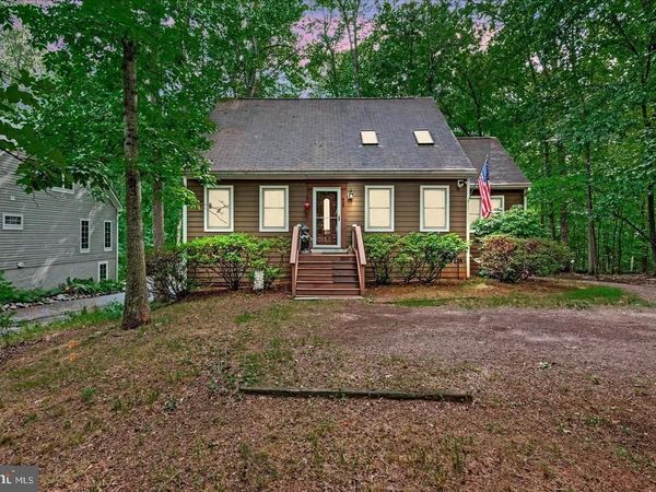 408 WESTOVER PKWY , LOCUST GROVE, VA 22508
