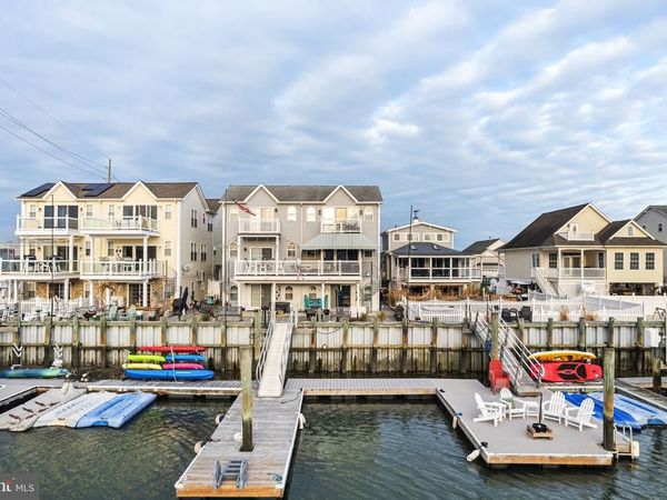 536 W MONTGOMERY AVENUE , WILDWOOD, NJ 08260