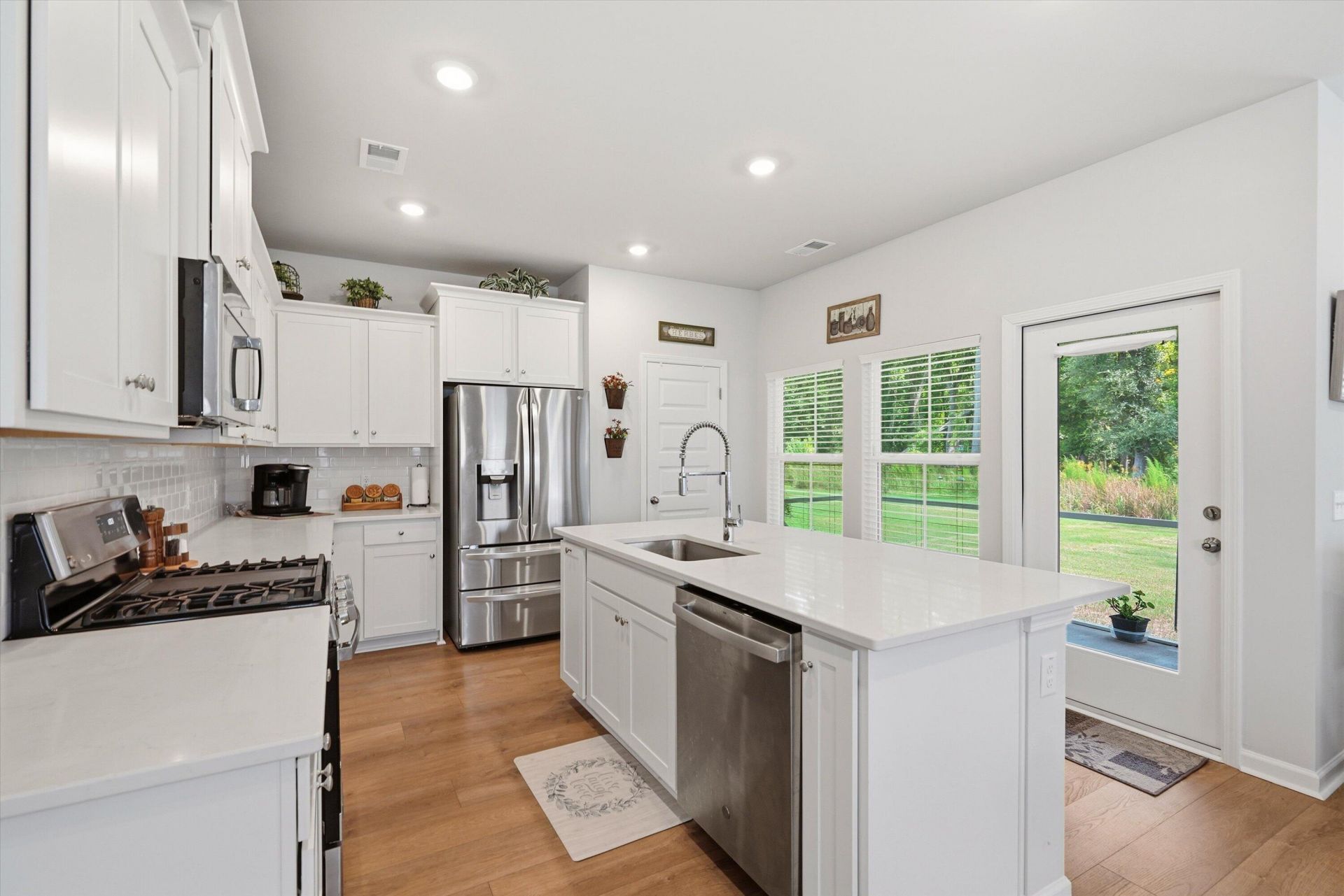 1008 Grace Field Avenue Photo 9