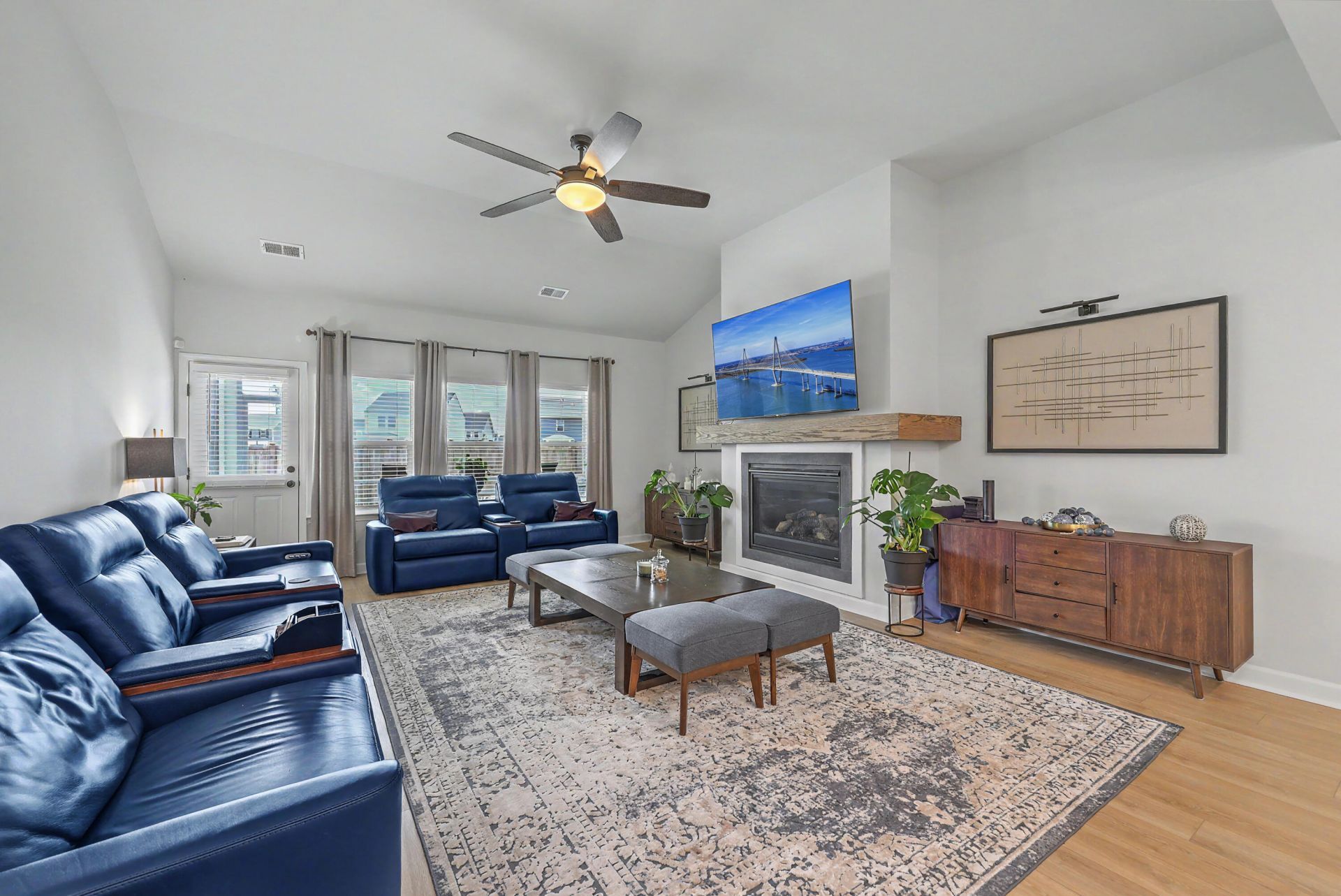 114 Lucca Drive Photo 12