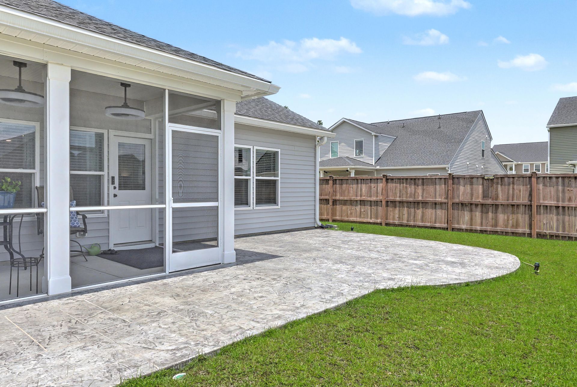 114 Lucca Drive Photo 30