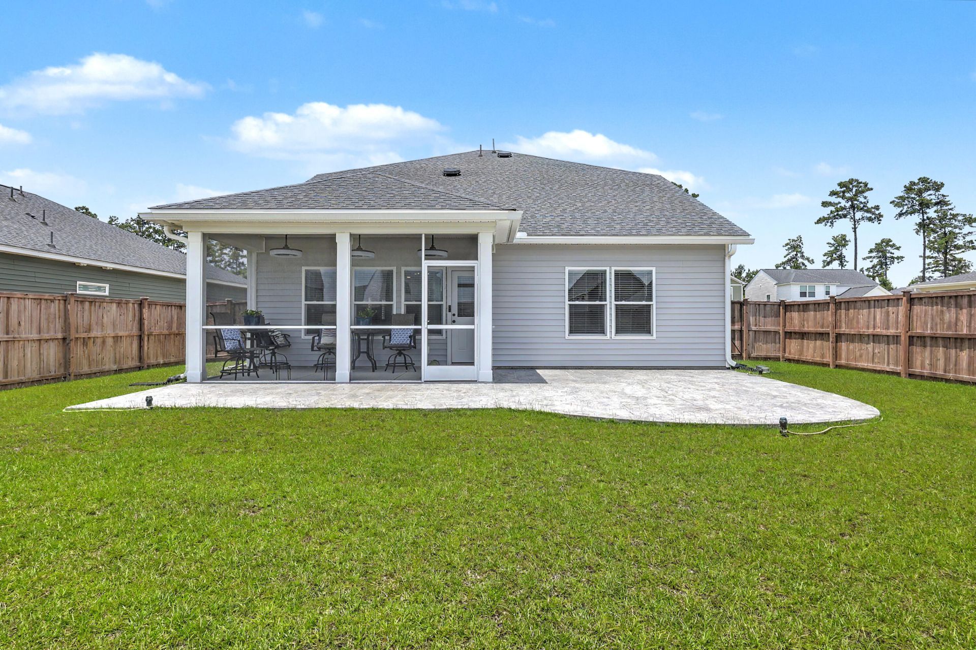 114 Lucca Drive Photo 32