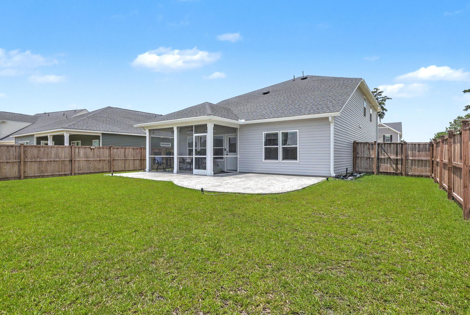 114 Lucca Drive Photo 34