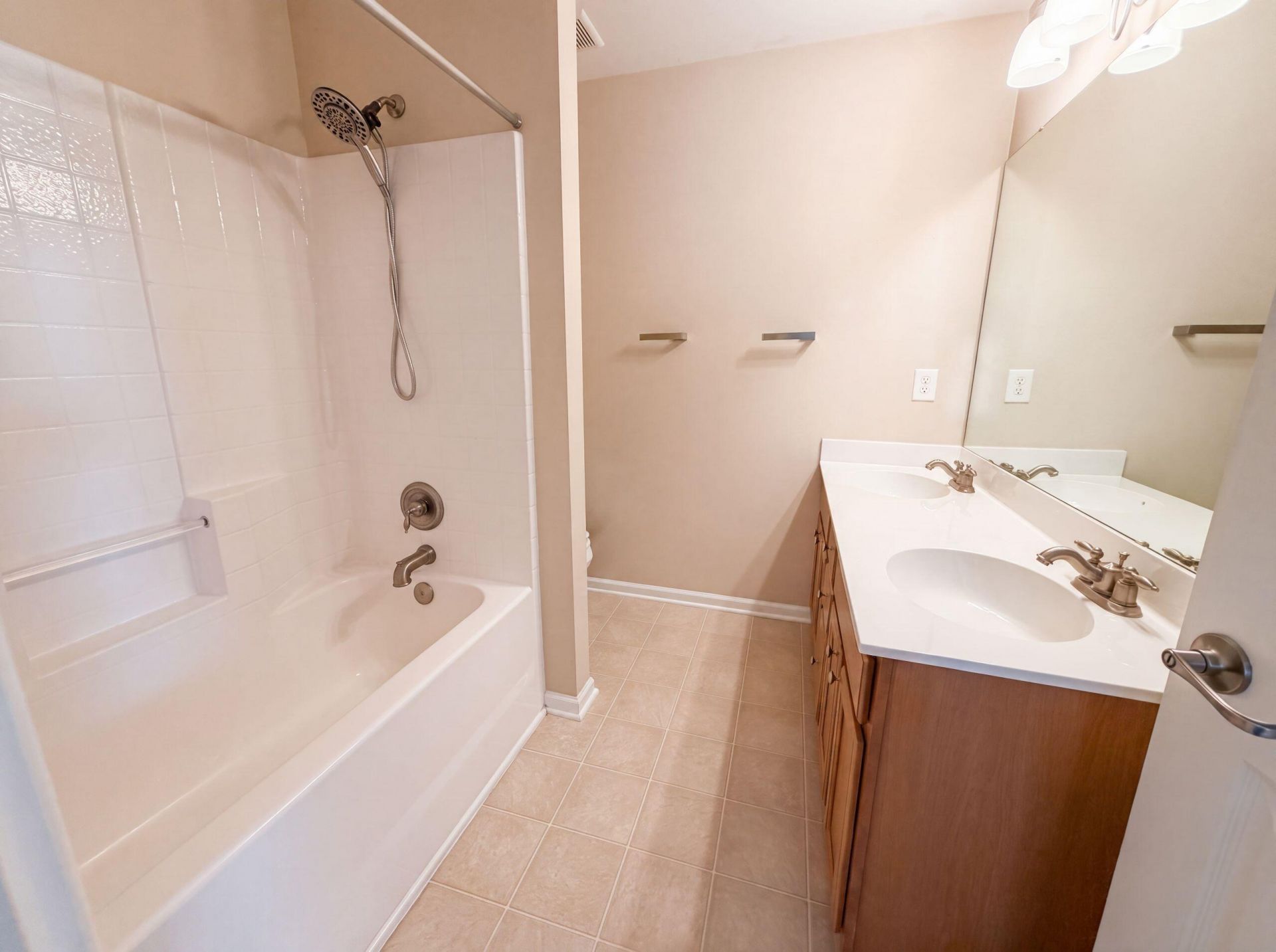 9006 Parlor Drive Photo 15
