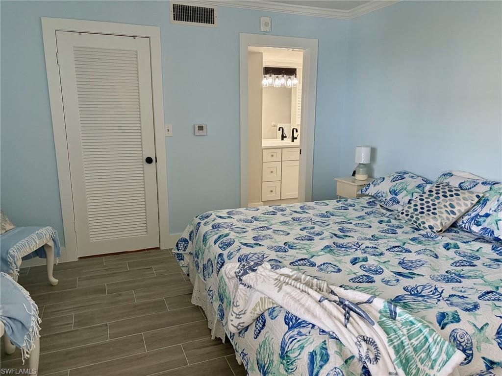 3443 Gulf Shore Blvd N, Unit 504, Naples, FL 34103 Photo