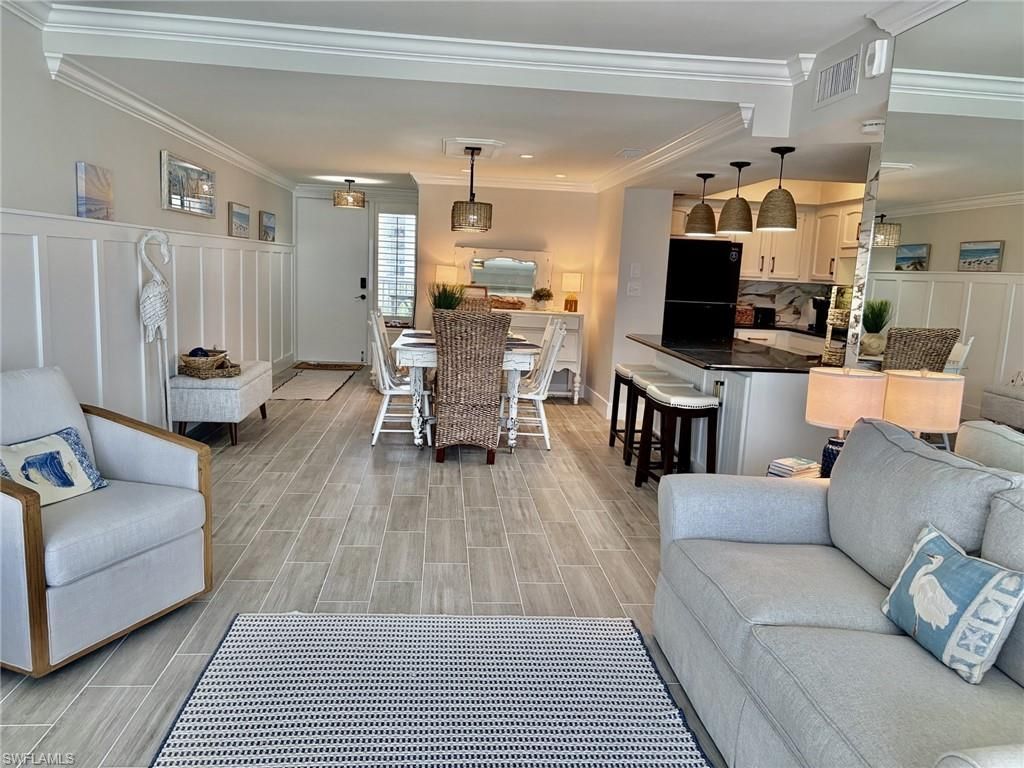 3443 Gulf Shore Blvd N, Unit 504, Naples, FL 34103 Photo
