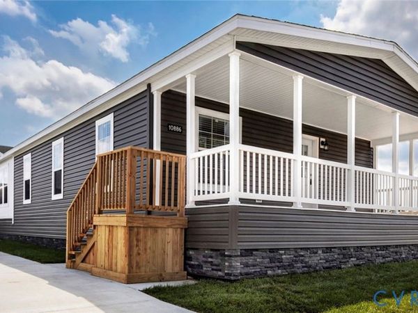 406 Monroe Street , Chase City, VA 23924