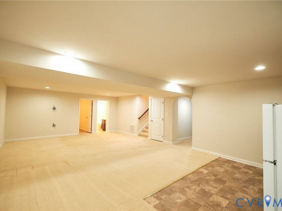 Property Image 100