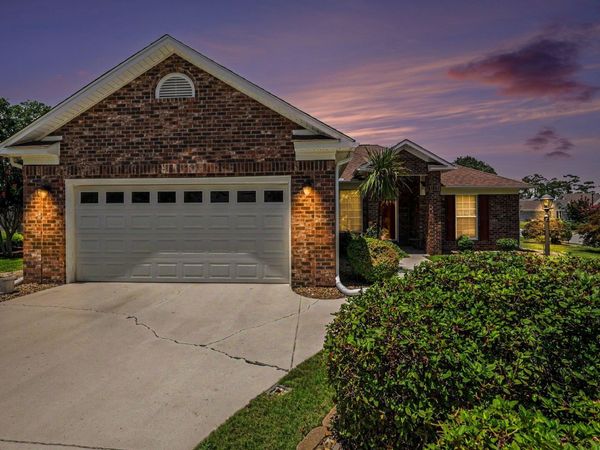 1017 Tilghman Forest Dr. , North Myrtle Beach, SC 29582