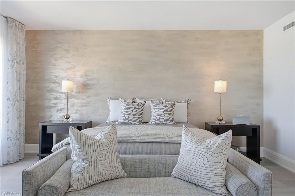 13665 Vanderbilt Dr, Unit 603, Naples, FL 34110 Photo