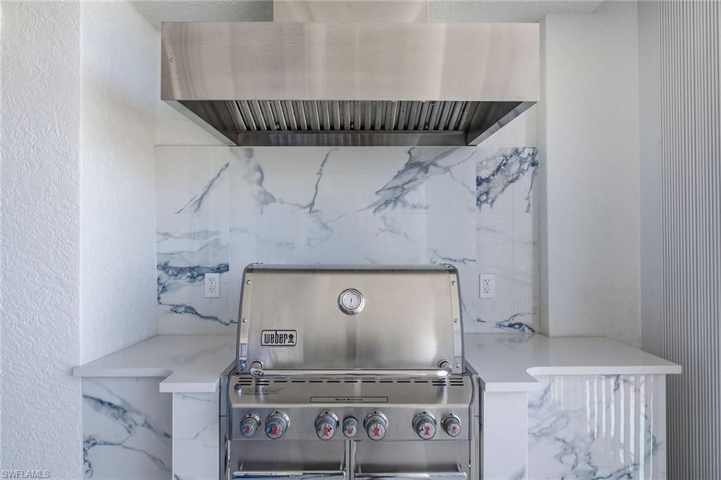 13665 Vanderbilt Dr, Unit 603, Naples, FL 34110 Photo