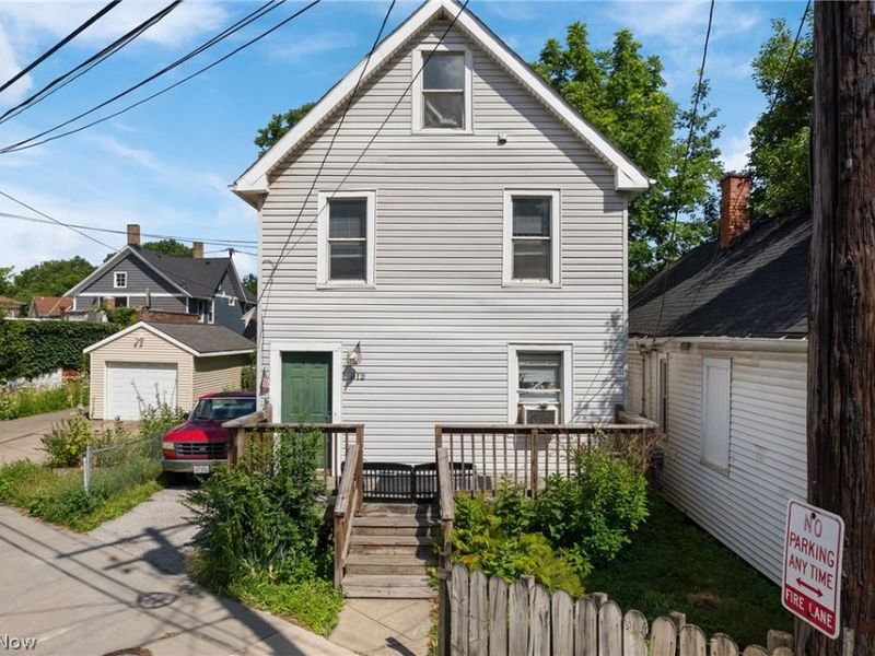 912 Starkweather Avenue, Cleveland, OH 44113 Photo 2