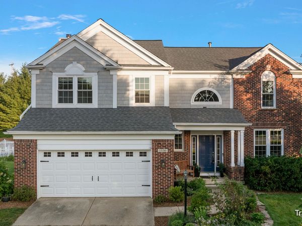 1530 Crystal Valley Court SE, Caledonia, MI 49316