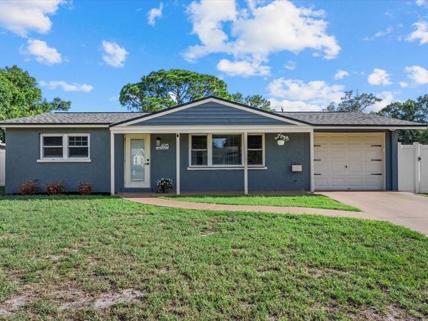 4915 BELL MEADE DRIVE , SARASOTA, FL 34232