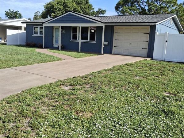 4915 BELL MEADE DRIVE , SARASOTA, FL 34232