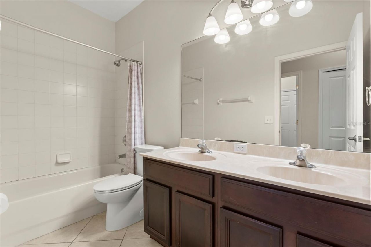 257 Venetian Bay Circle , Sanford, FL 32771 Photo
