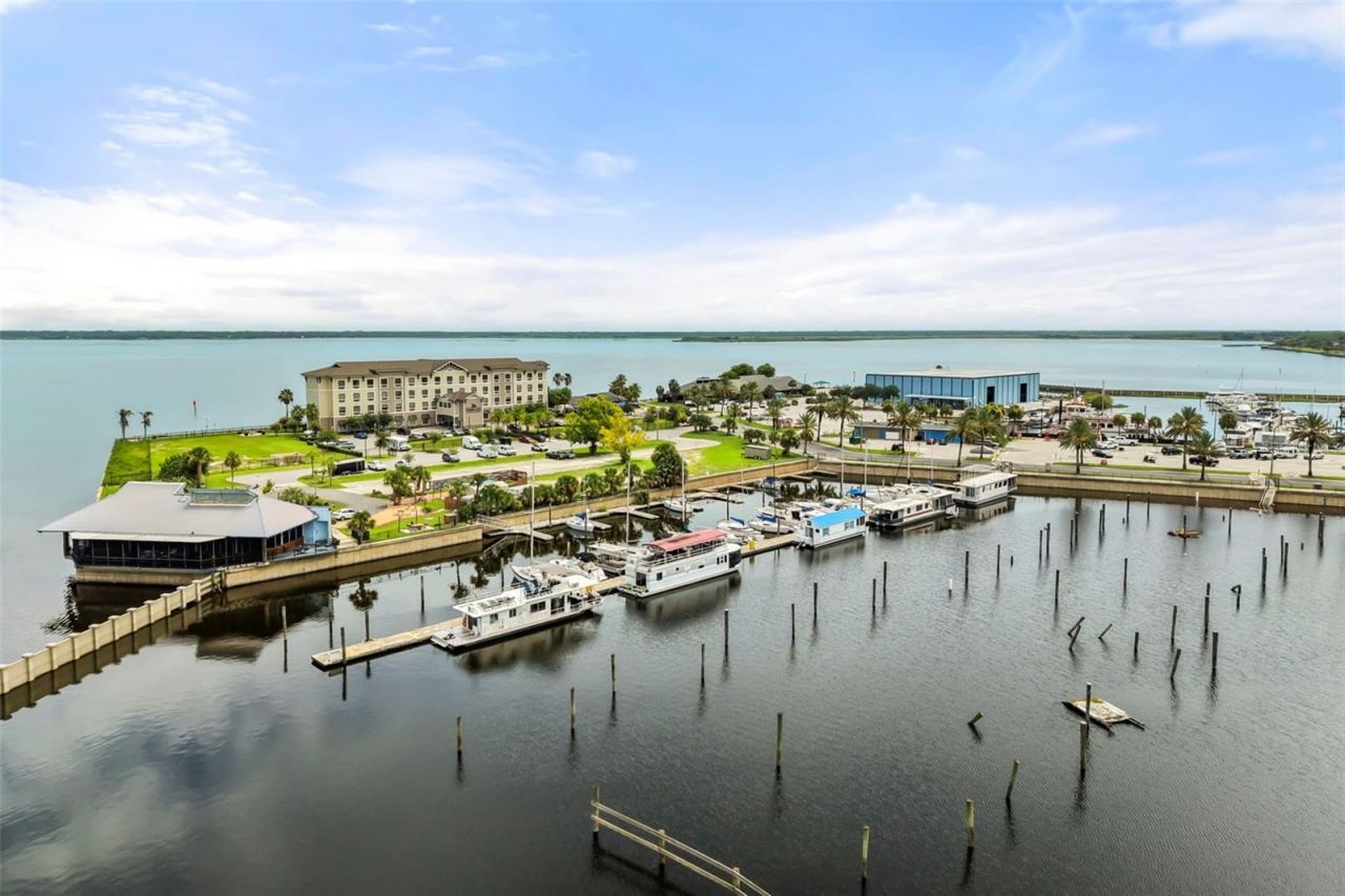 257 Venetian Bay Circle , Sanford, FL 32771 Photo