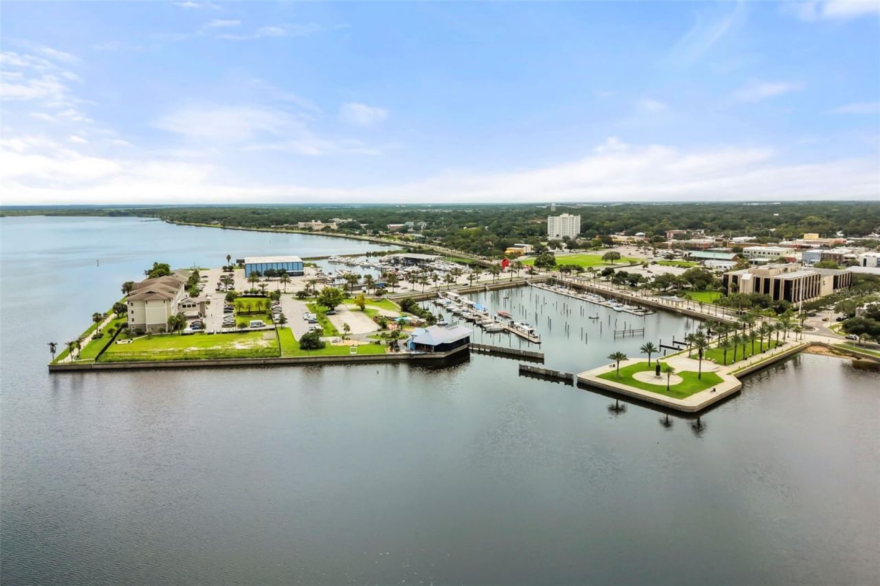 257 Venetian Bay Circle , Sanford, FL 32771 Photo
