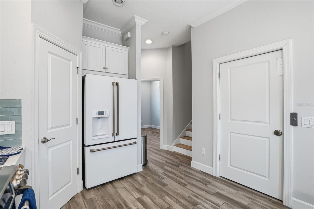 3162 Moorings Drive , Saint Petersburg, FL 33712 Photo