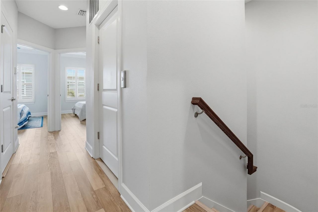 3162 Moorings Drive , Saint Petersburg, FL 33712 Photo