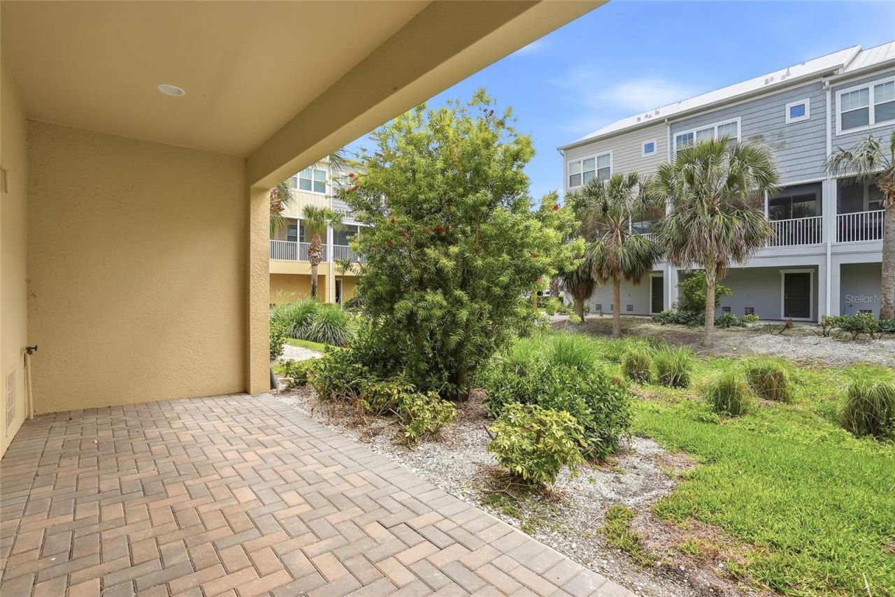 3162 Moorings Drive , Saint Petersburg, FL 33712 Photo