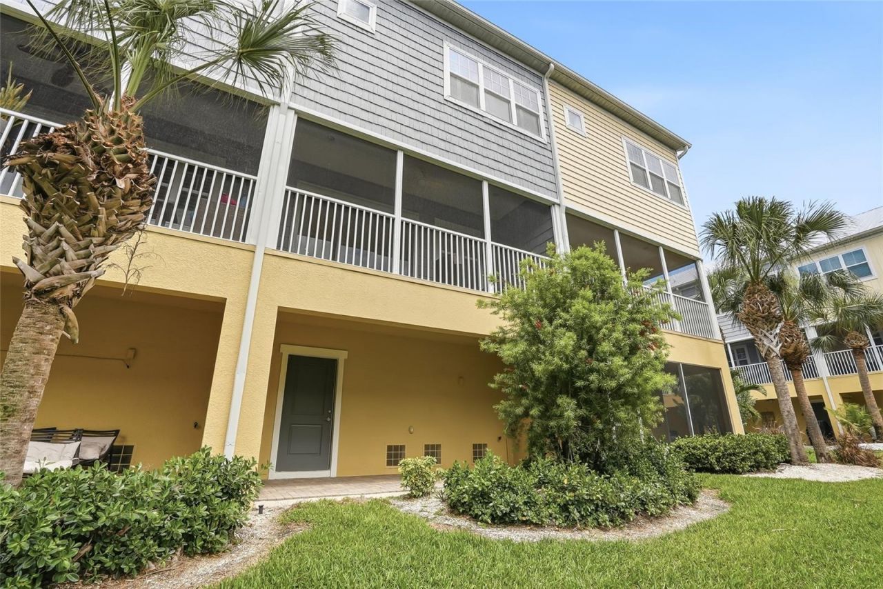 3162 Moorings Drive , Saint Petersburg, FL 33712 Photo