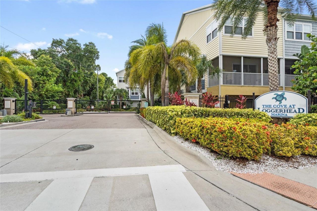 3162 Moorings Drive , Saint Petersburg, FL 33712 Photo
