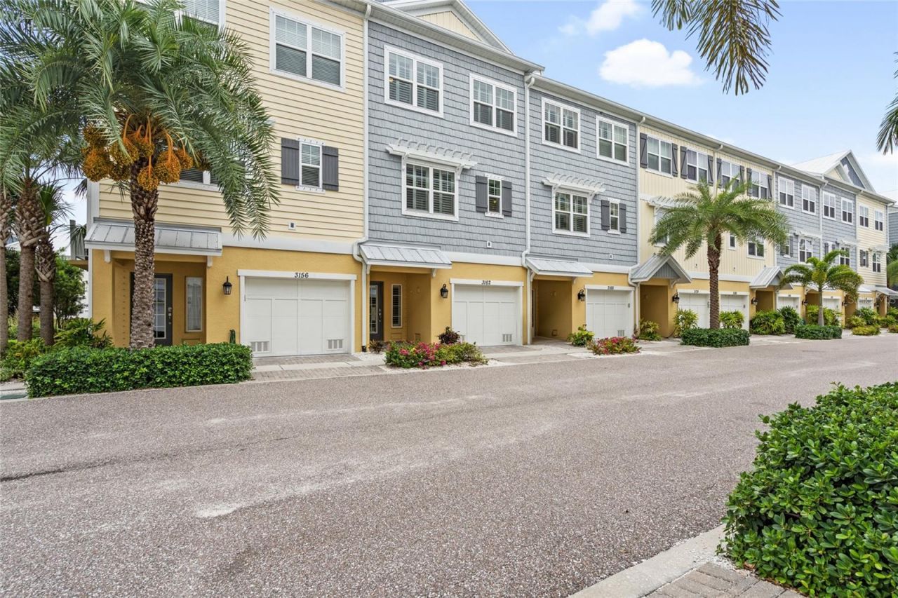 3162 Moorings Drive , Saint Petersburg, FL 33712 Photo