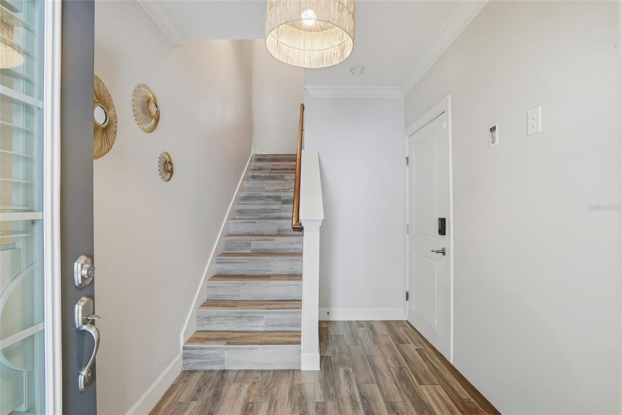 3162 Moorings Drive , Saint Petersburg, FL 33712 Photo
