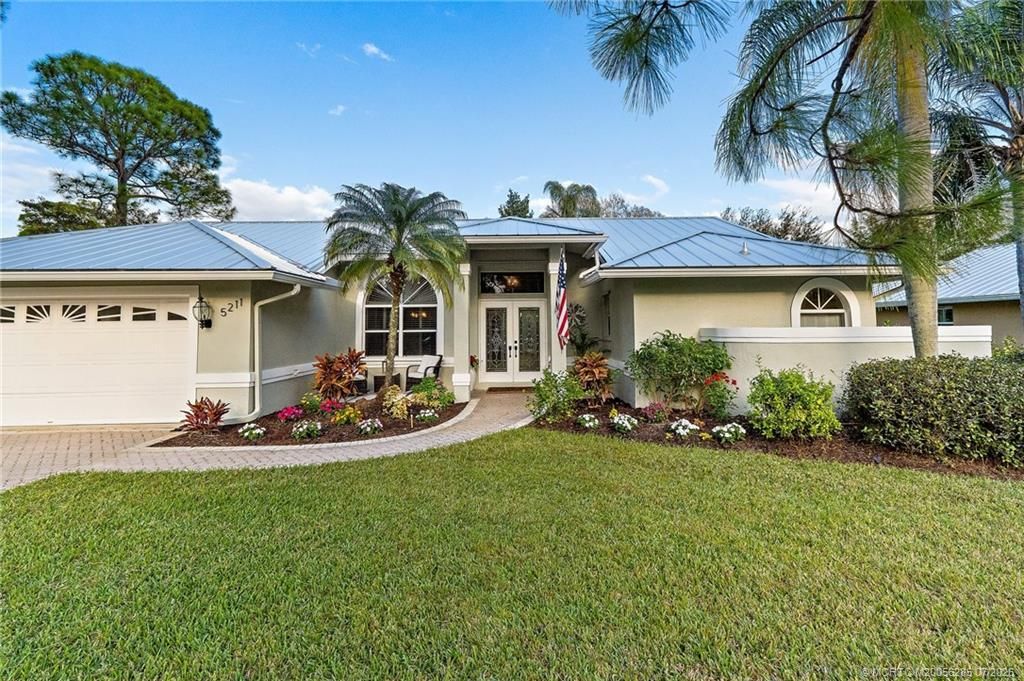 5211 SW Landing Creek Drive, Palm City, FL 34990 Photo