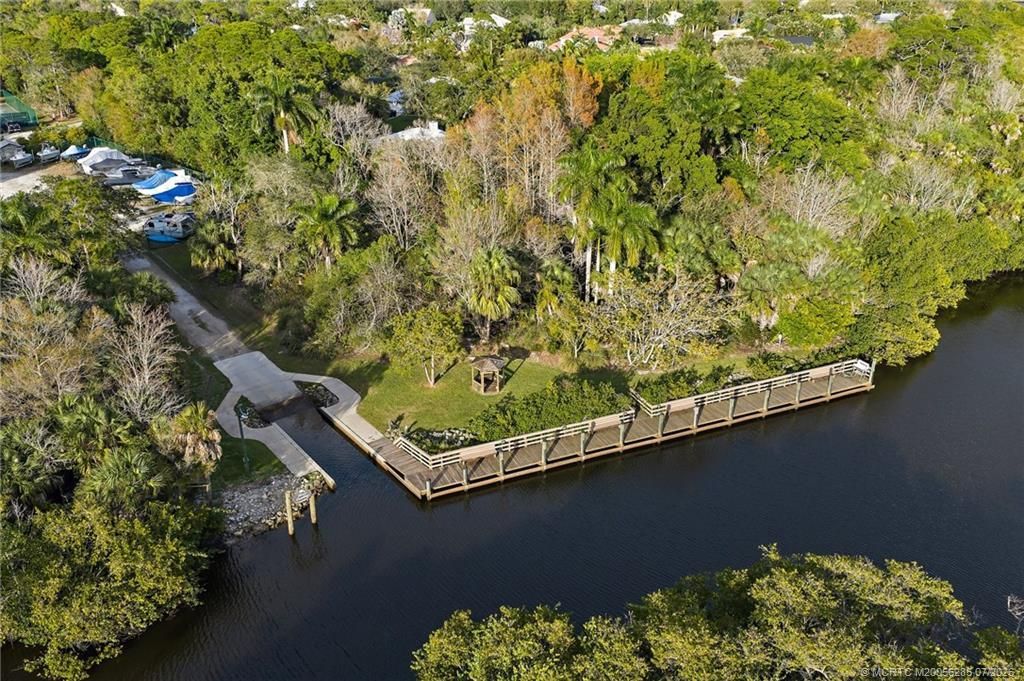 5211 SW Landing Creek Drive, Palm City, FL 34990 Photo
