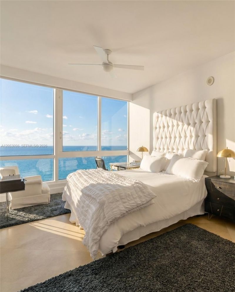 100 S Pointe Dr , Unit 2905, Miami Beach, FL 33139 Photo