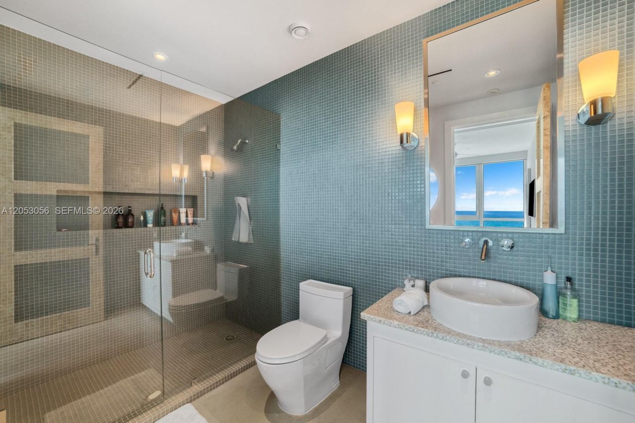 100 S Pointe Dr , Unit 2905, Miami Beach, FL 33139 Photo