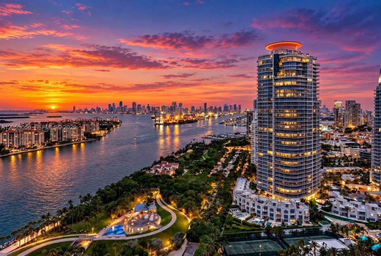 100 S Pointe Dr, Unit 2905, Miami Beach, FL 33139 Photo