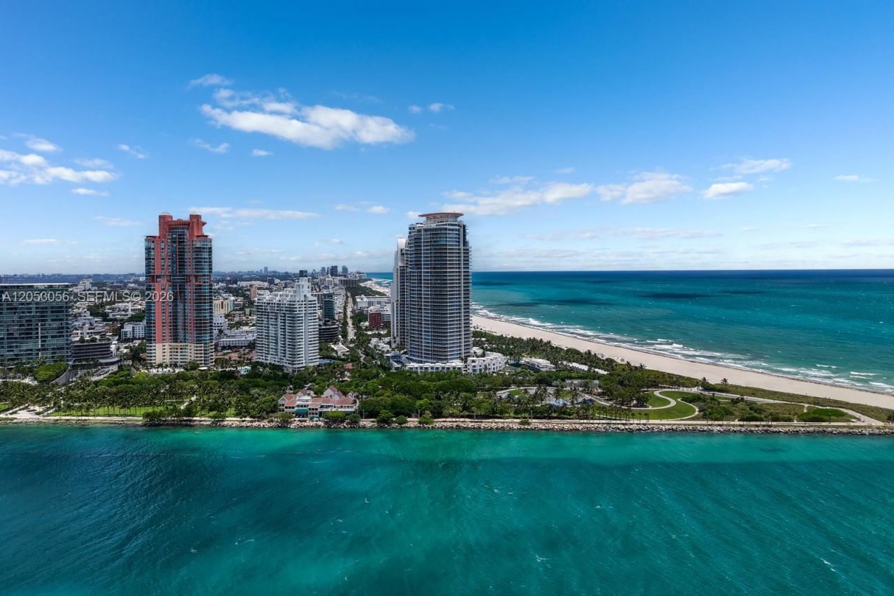 100 S Pointe Dr , Unit 2905, Miami Beach, FL 33139 Photo