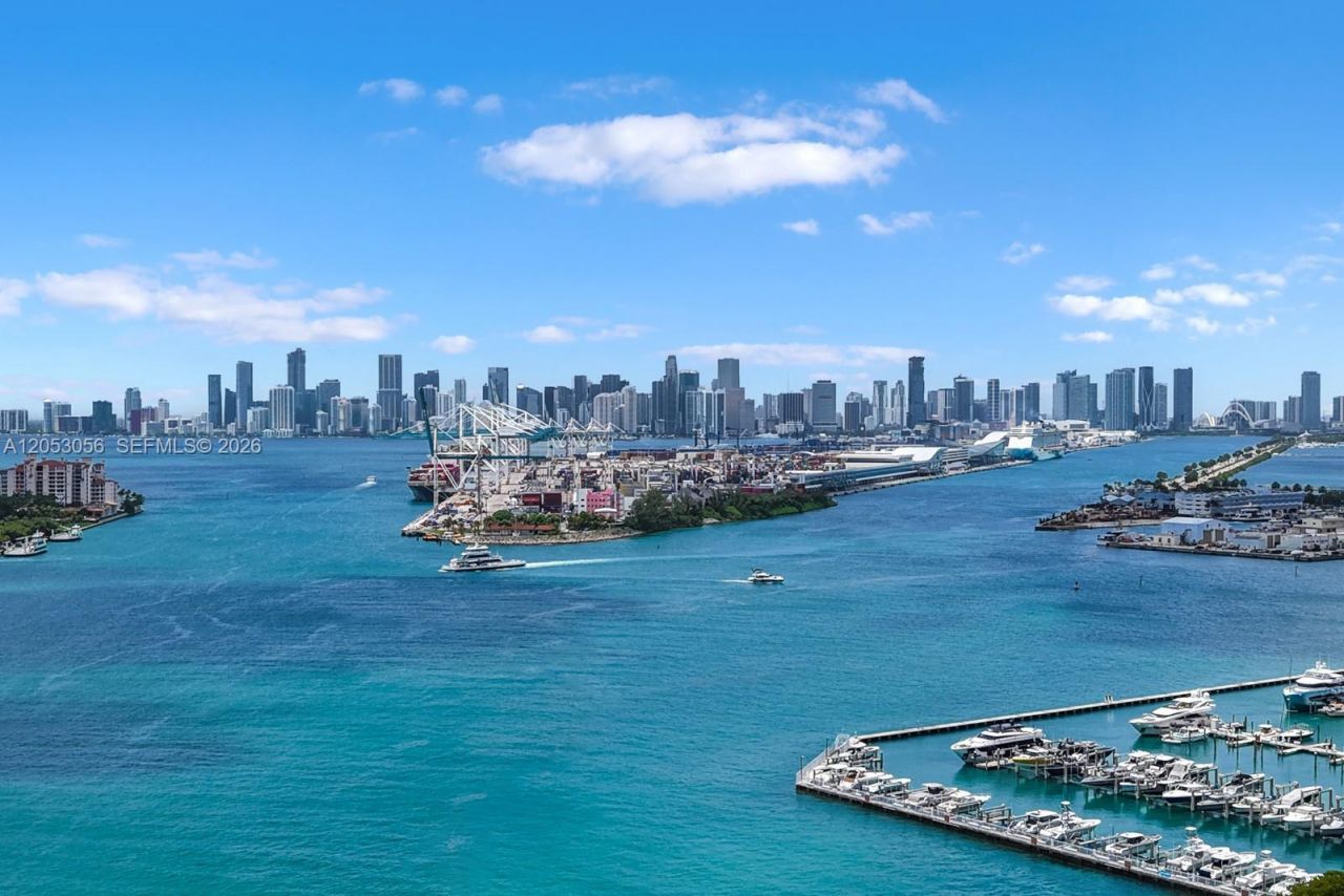 100 S Pointe Dr , Unit 2905, Miami Beach, FL 33139 Photo
