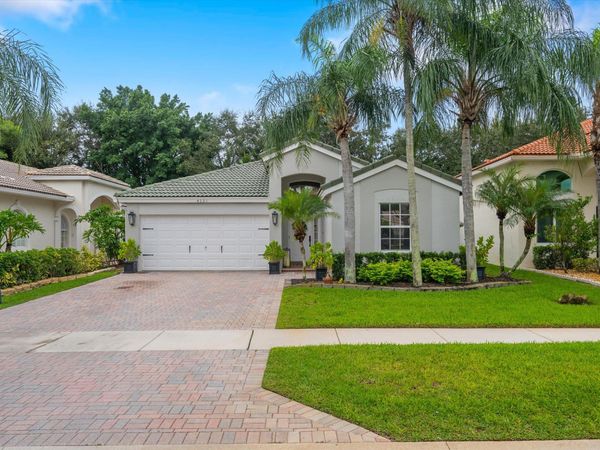 4221 Bluff Harbor Way, Wellington, FL 33449