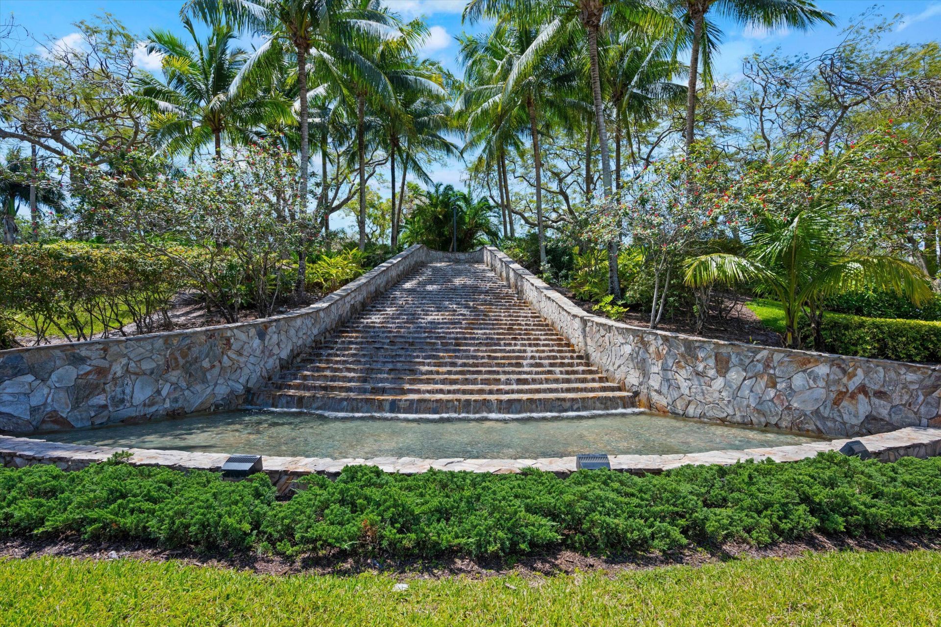 4221 Bluff Harbor Way, Wellington, FL 33449 Photo