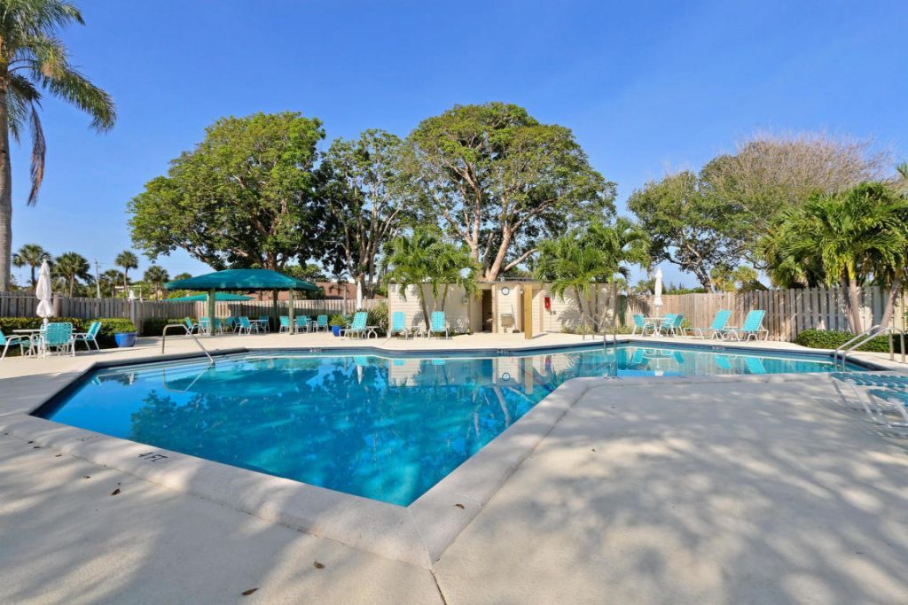 2306 Fairway Drive S, Jupiter, FL 33477 Photo