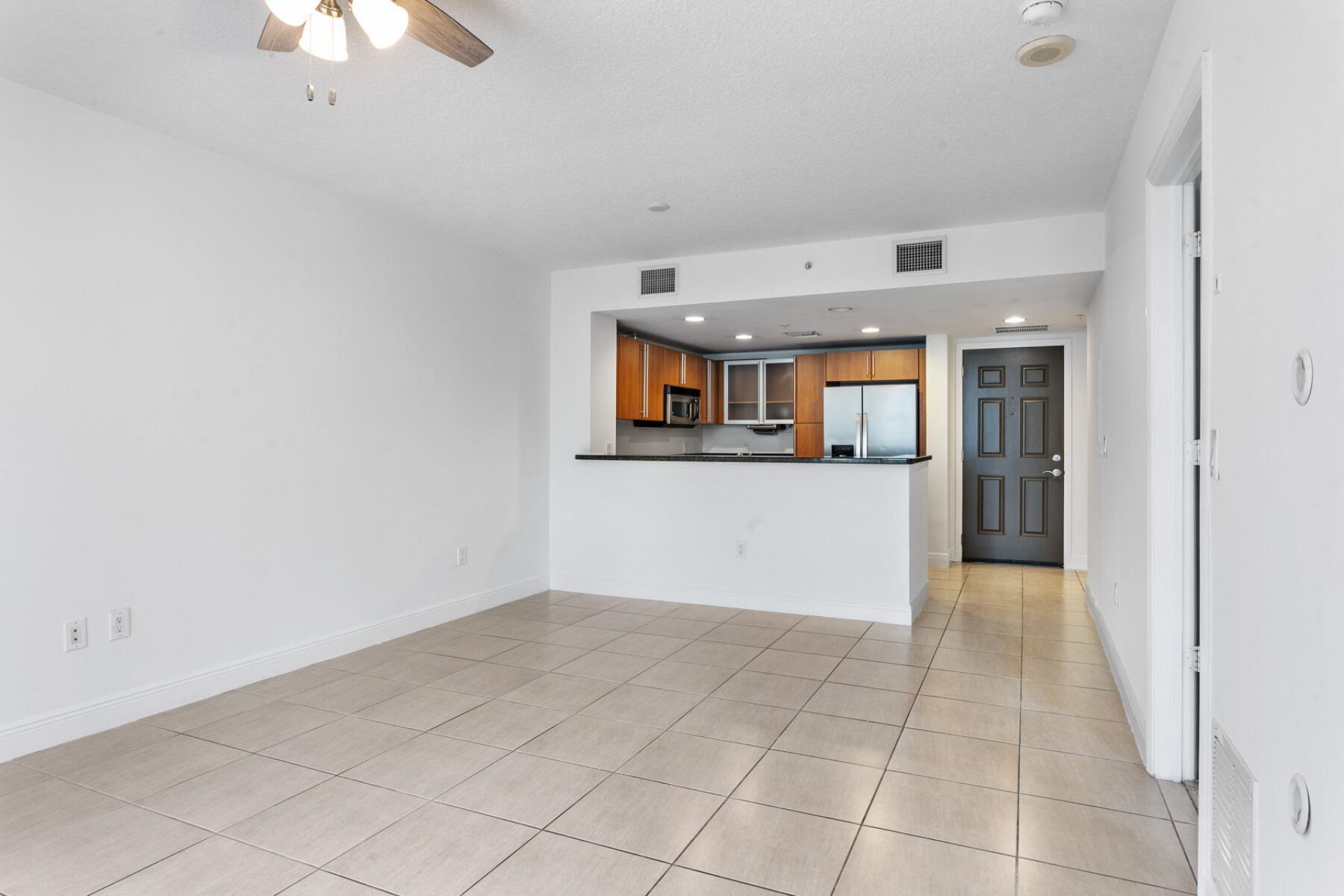 610 Clematis Street, Unit 527, West Palm Beach, FL 33401 Photo