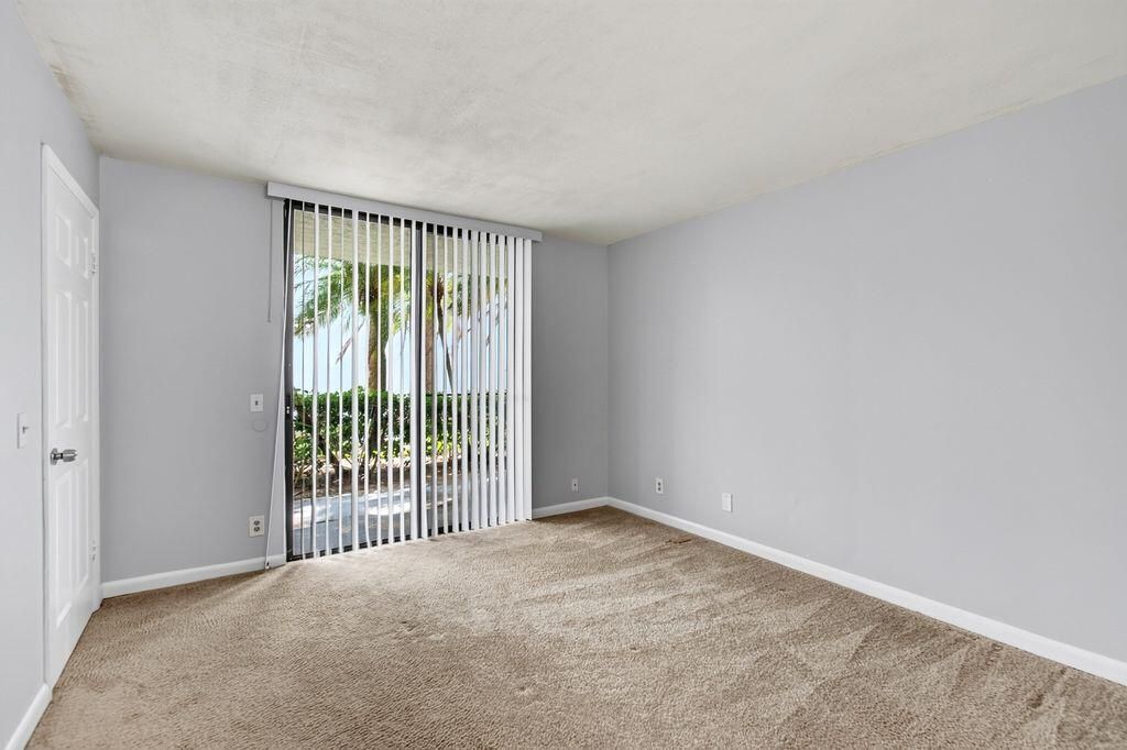 718 Executive Center Drive, Unit 16, West Palm Beach, FL 33401 Photo