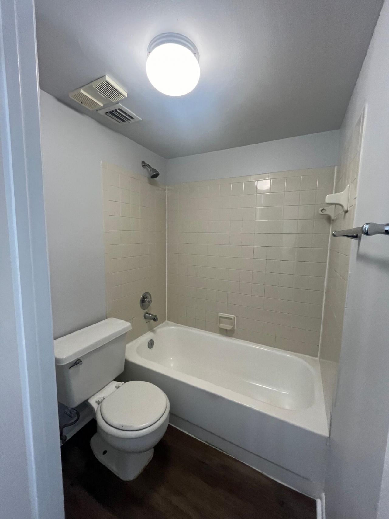 718 Executive Center Drive, Unit 16, West Palm Beach, FL 33401 Photo