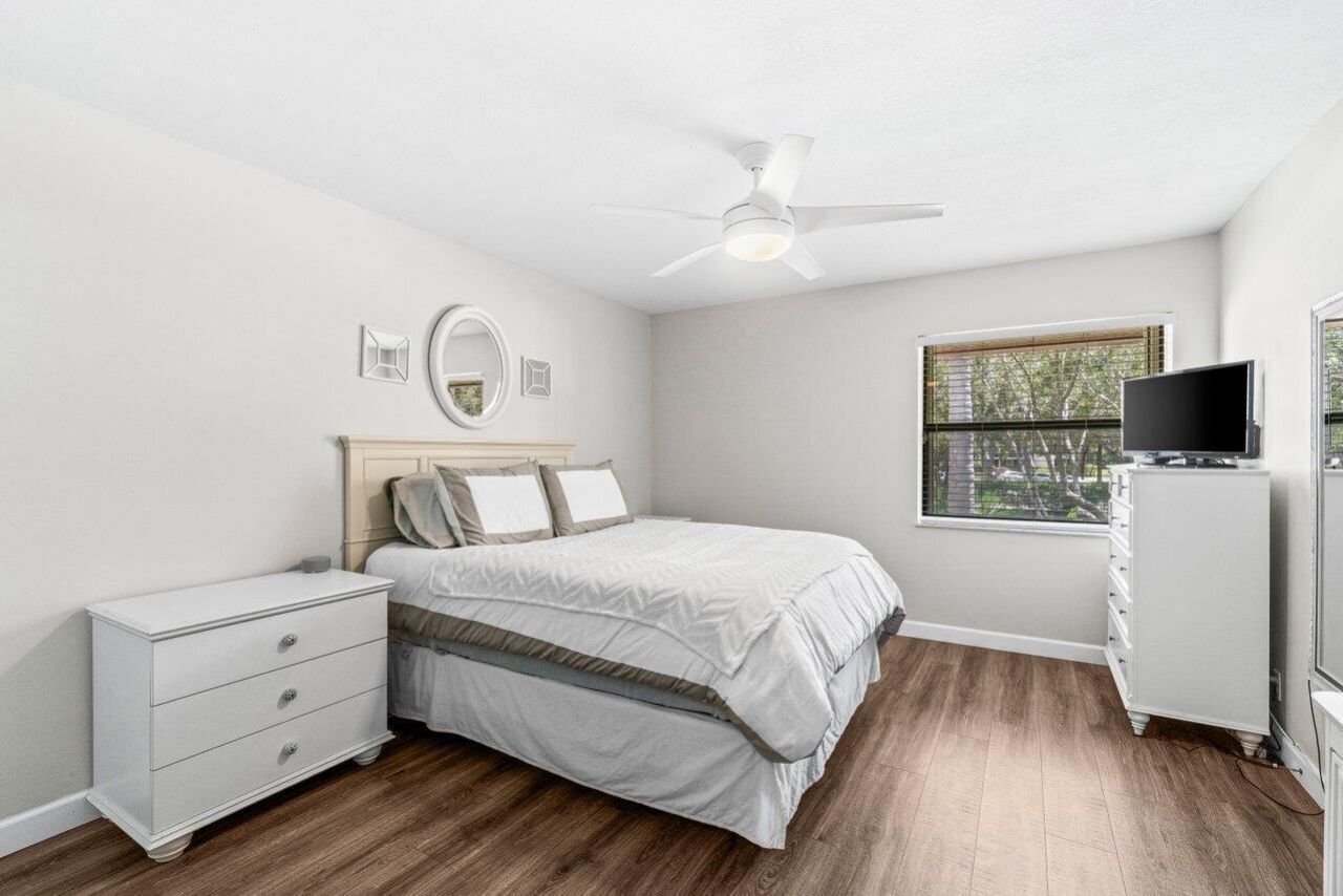 22148 Palms Way, Unit 203, Boca Raton, FL 33433 Photo