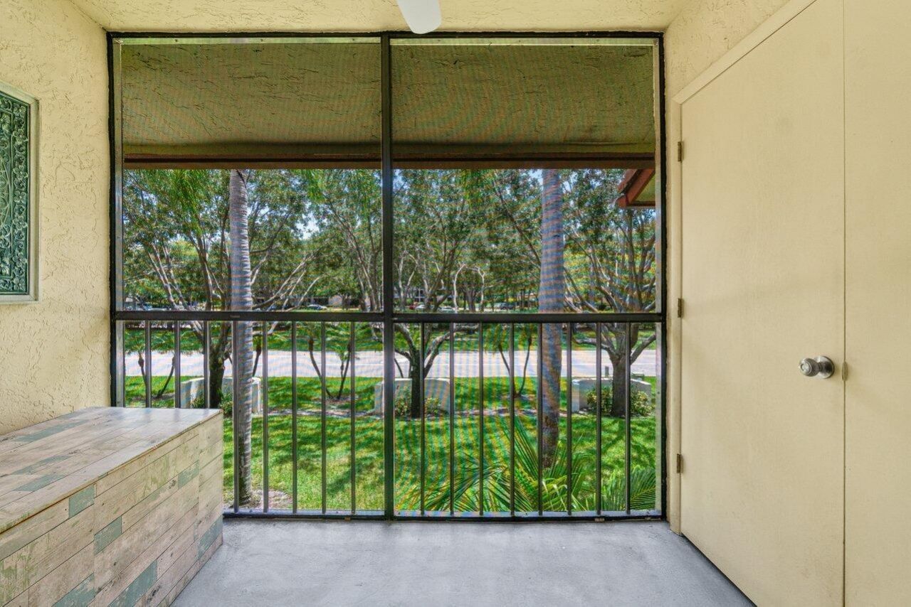 22148 Palms Way, Unit 203, Boca Raton, FL 33433 Photo