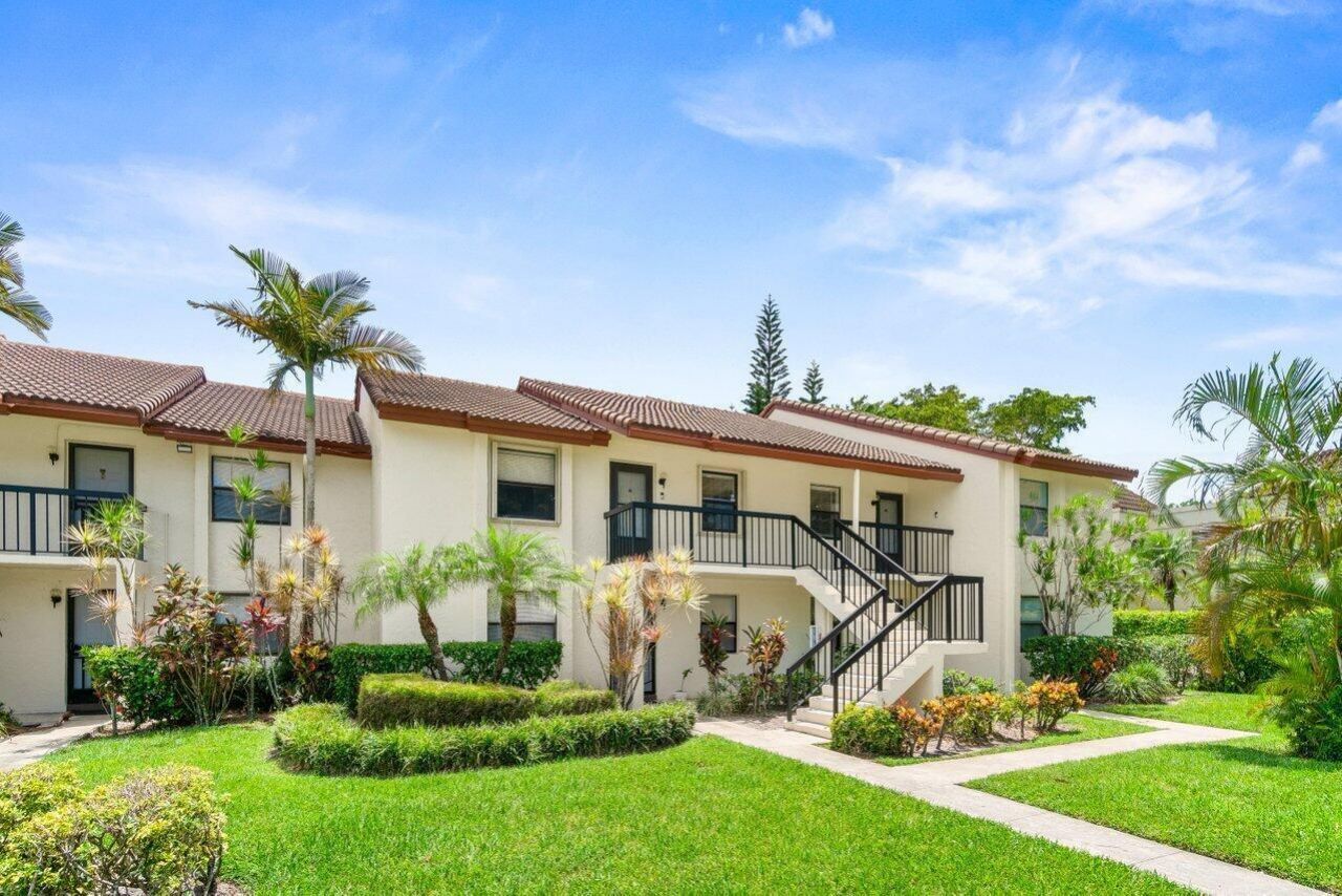 22148 Palms Way, Unit 203, Boca Raton, FL 33433 Photo